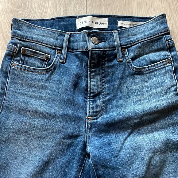 Aritzia Denim Forum Nico Mod Rise Skinny Crop Jeans - Picture 5 of 8